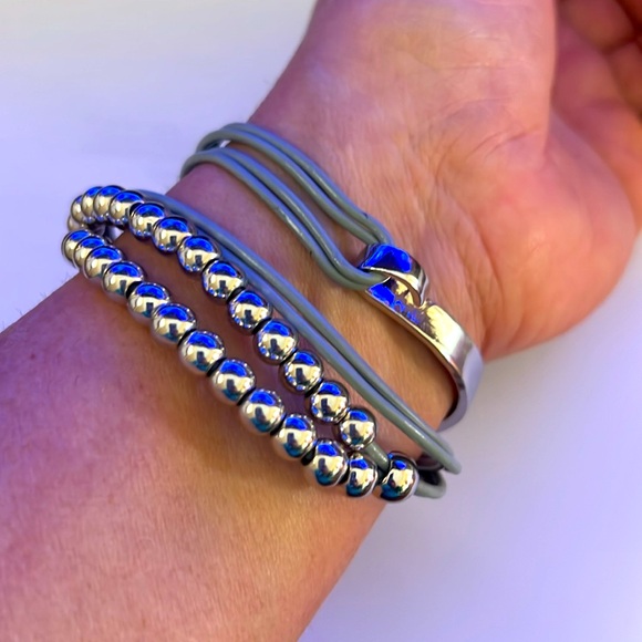 NWOT CATO Wrap Around Sea Foam Rope Bracelet with Clasp - Picture 3 of 7